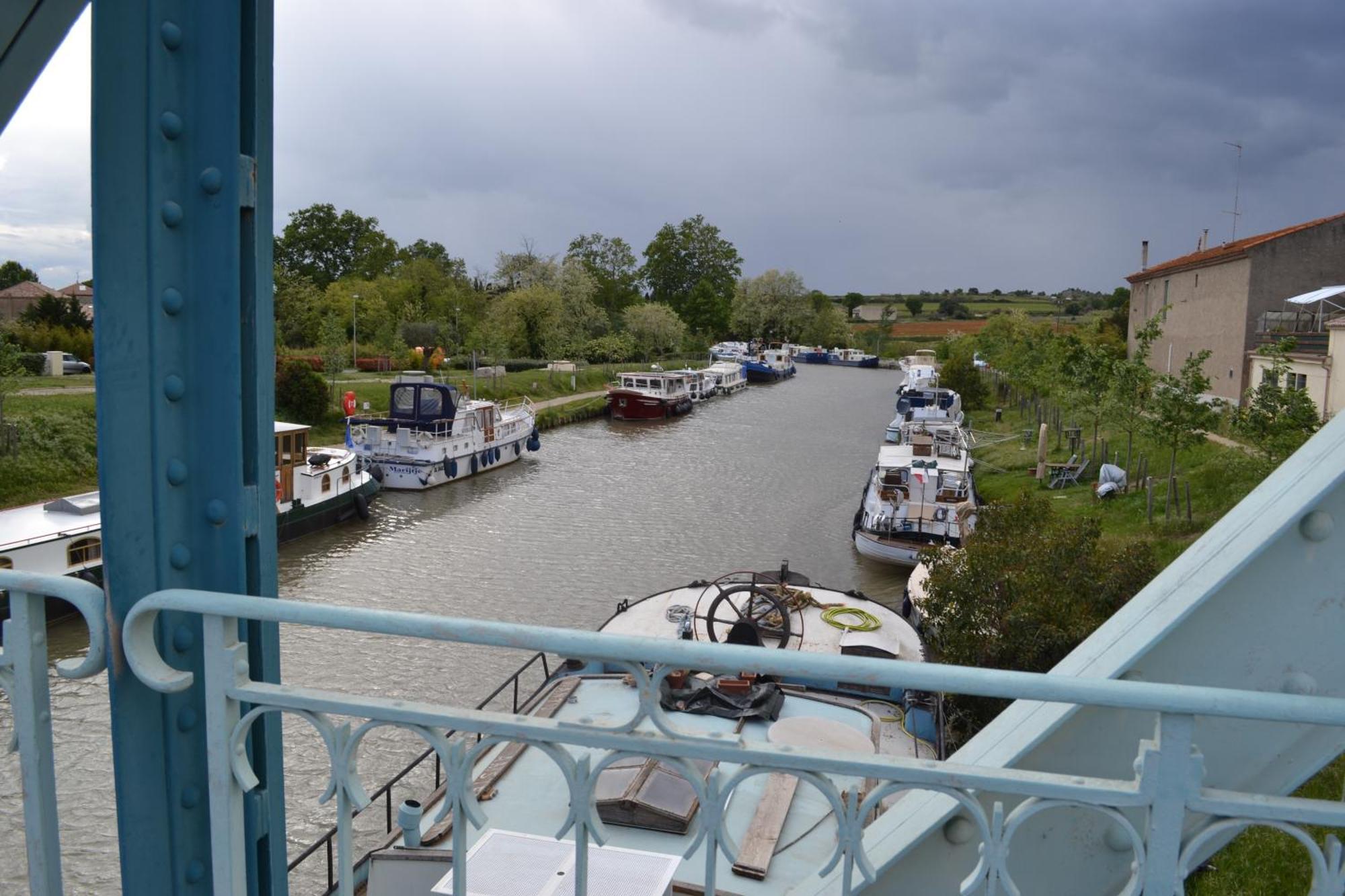 L'Instant Canal Capestang Ngoại thất bức ảnh